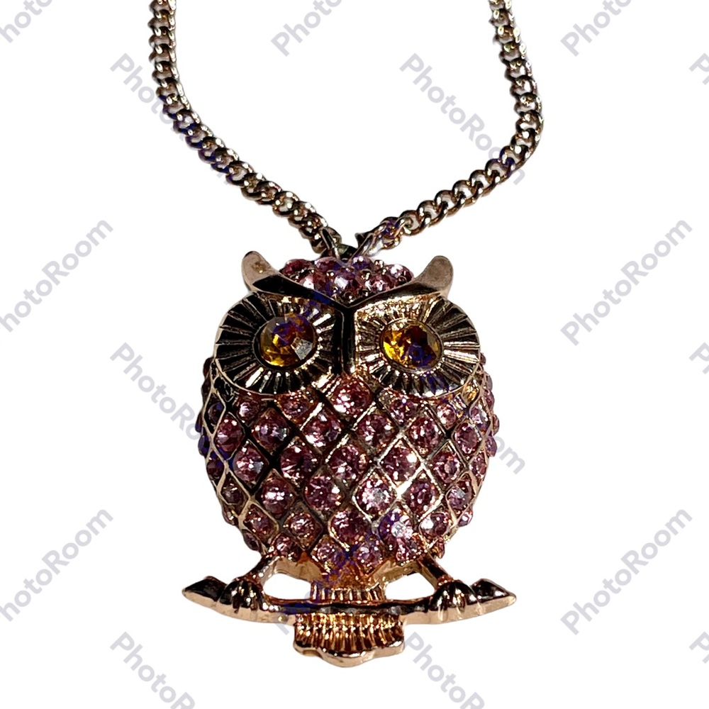 Betsey Johnson owl pendant filled with rhinestones on beautiful chain - Picture 1 of 11